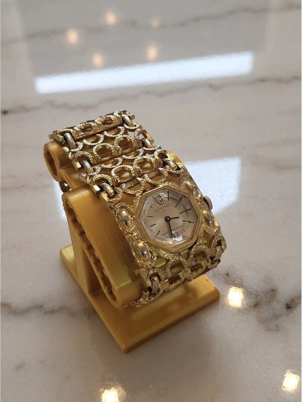 Vtg Clinton Womens Watch Goldtone Wide Bracelet Band Wind Up Works Great EUC 7